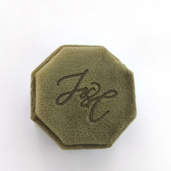 Caixa de anel personalizada com monograma gravado, iniciais gravadas à mão, caixa para aliança de casamento, caixa para anel de noivado, caixa para anel de pedido de casamento.