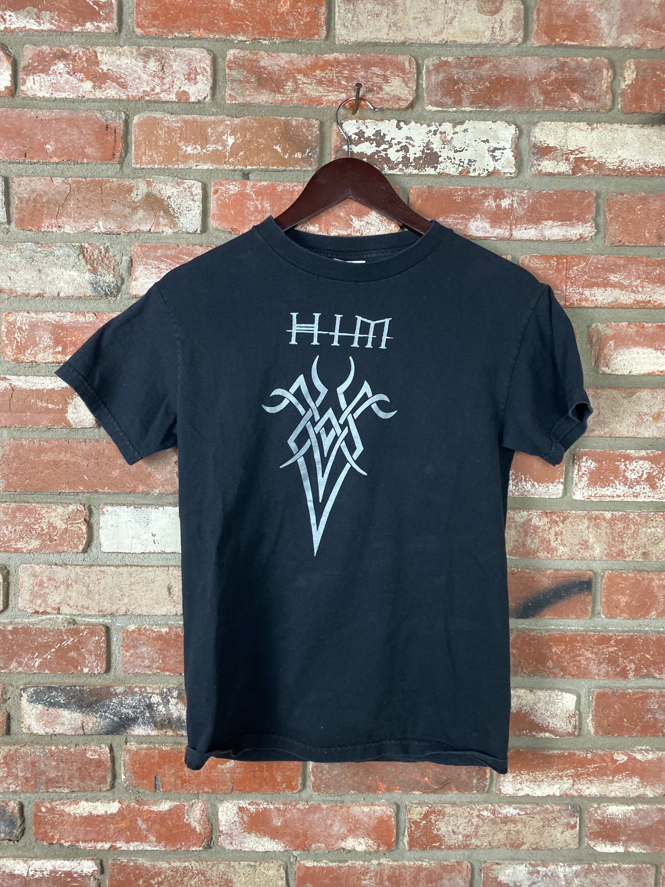 Vintage y2k 2000s H.I.M- His Infernal Majesty short sleeve tshirt- Size Small- Preowned