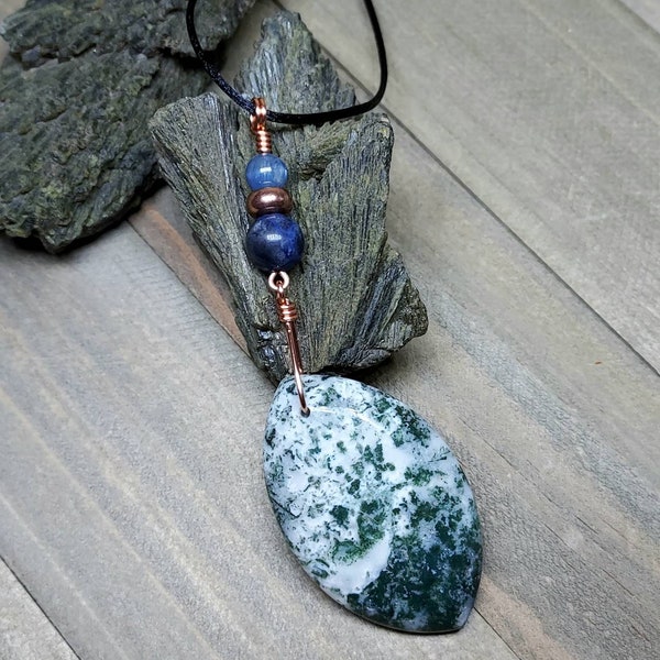 Green Tree Agate Pendant Necklace with Kyanite and Sodalite, Green White Marquise Gemstone, Chakra Jewelry, Nature Connecting Jewelry