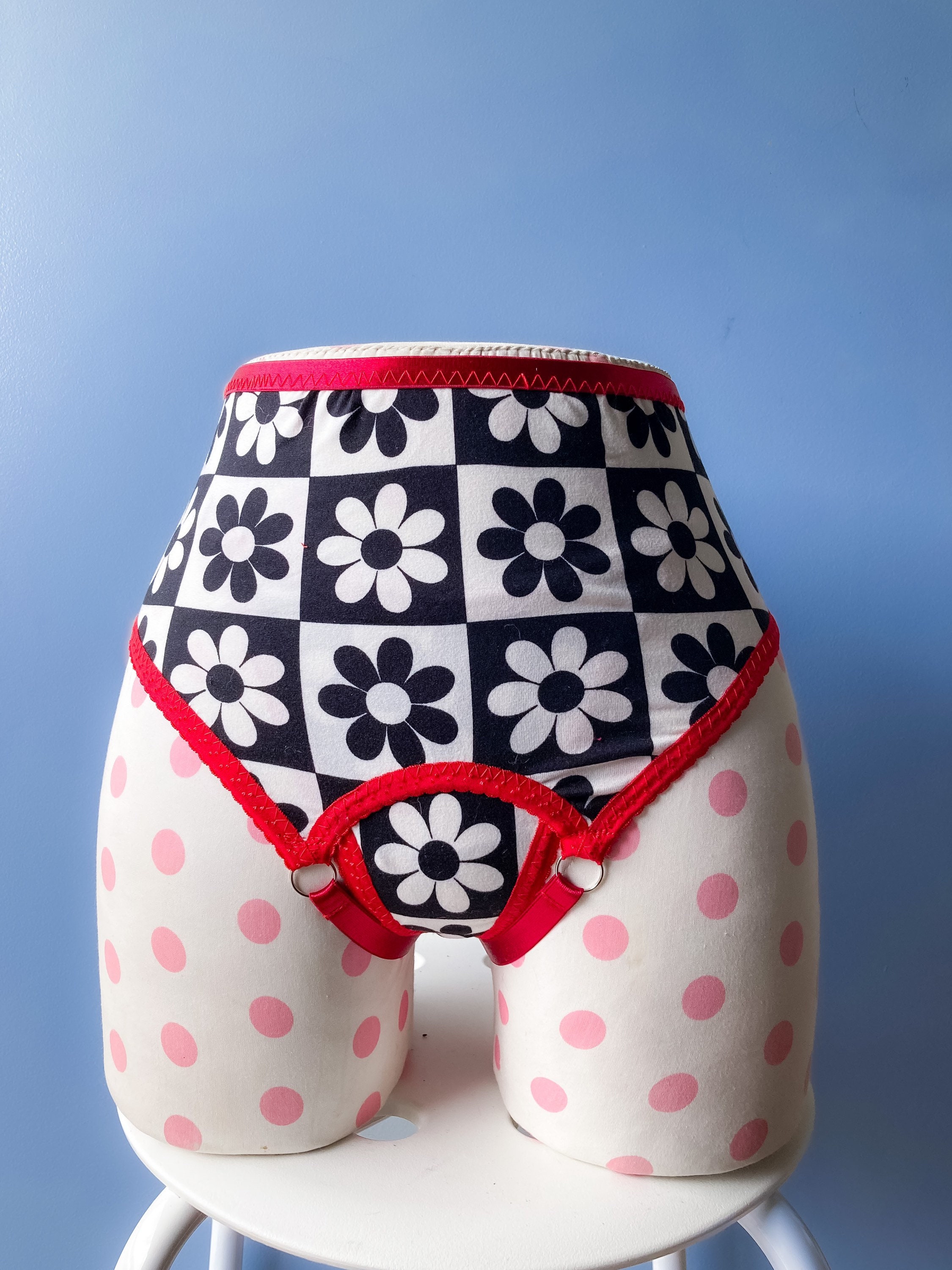 Buy Lucky Undies PDF Sewing Pattern, Underwear Pattern, Panty Pattern,  Hipster Pattern, Brief Pattern, Thong Pattern, Bikini Pattern, Cheeky  Online in India 