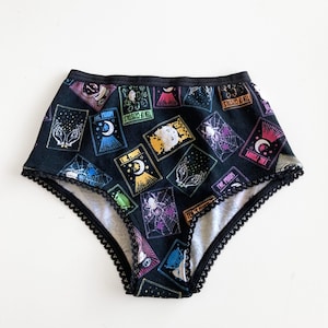 Bragas de algodón que brillan en la oscuridad con cartas del Tarot ESPELUZNANTES