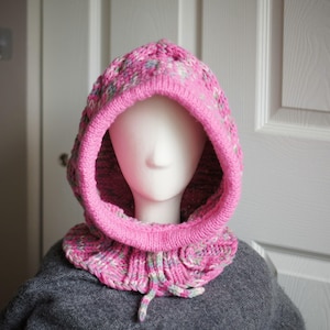 Women’s Pink Knit Balaclava – Cable Hooded Winter Cowl with Drawstring and Sherpa Option