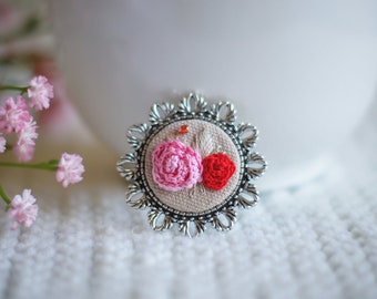 Vintage Style Floral Embroidered Brooch in Antique Silver Finish - Mother's Day Gift