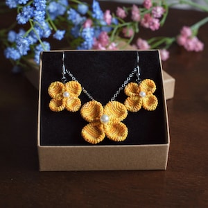 Yellow Crochet Flower Jewelry Set: Handmade Floral Necklace & Earrings
