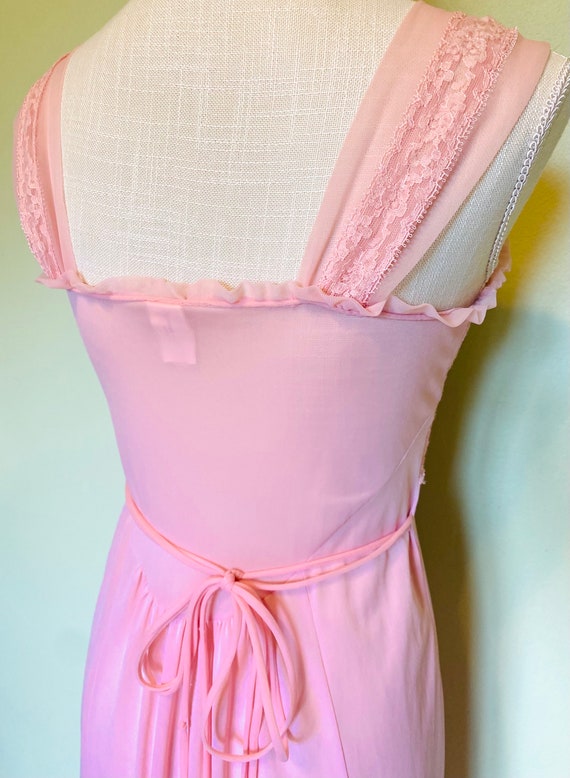 1960s Penny’s Adonna Pink Nightgown Set, Size 34/… - image 9
