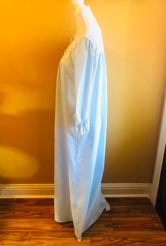 Vintage 1970s Barbizon Long Nightgown, Size S, Re… - image 3