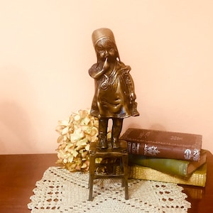 1960s Vintage Reproduction Cast Bronze Statue/Figurine/Sculpture/Girl with Shoe on a Stool, Juan Clara, 11 1/2&quot;x 3 1/2, Nursery Decor
