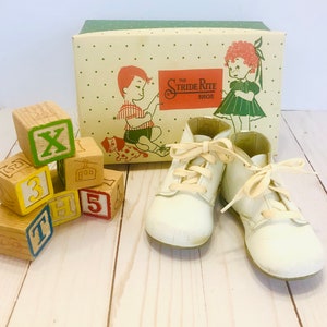 Vintage 1940’s The Stride Rite Baby Shoes, Vintage Baby Bootees, Nursery Decor, Baby Shower Gift, Photo/Movie Props, Baby Crib Shoes, Shabby