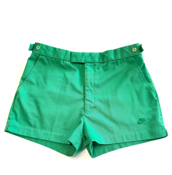 nike golf shorts green