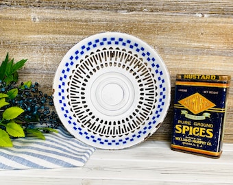 Vintage Blue and White Enamel Colander/Strainer/Drainer, Retro/Farmhouse Kitchen, Vintage Enamelware, French Provincial
