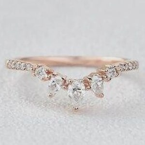 Pear cut Diamond wedding band Curved wedding band women vintage 14K Gold Ring unique Pear shaped Moissanite Bridal Stacking promise gift