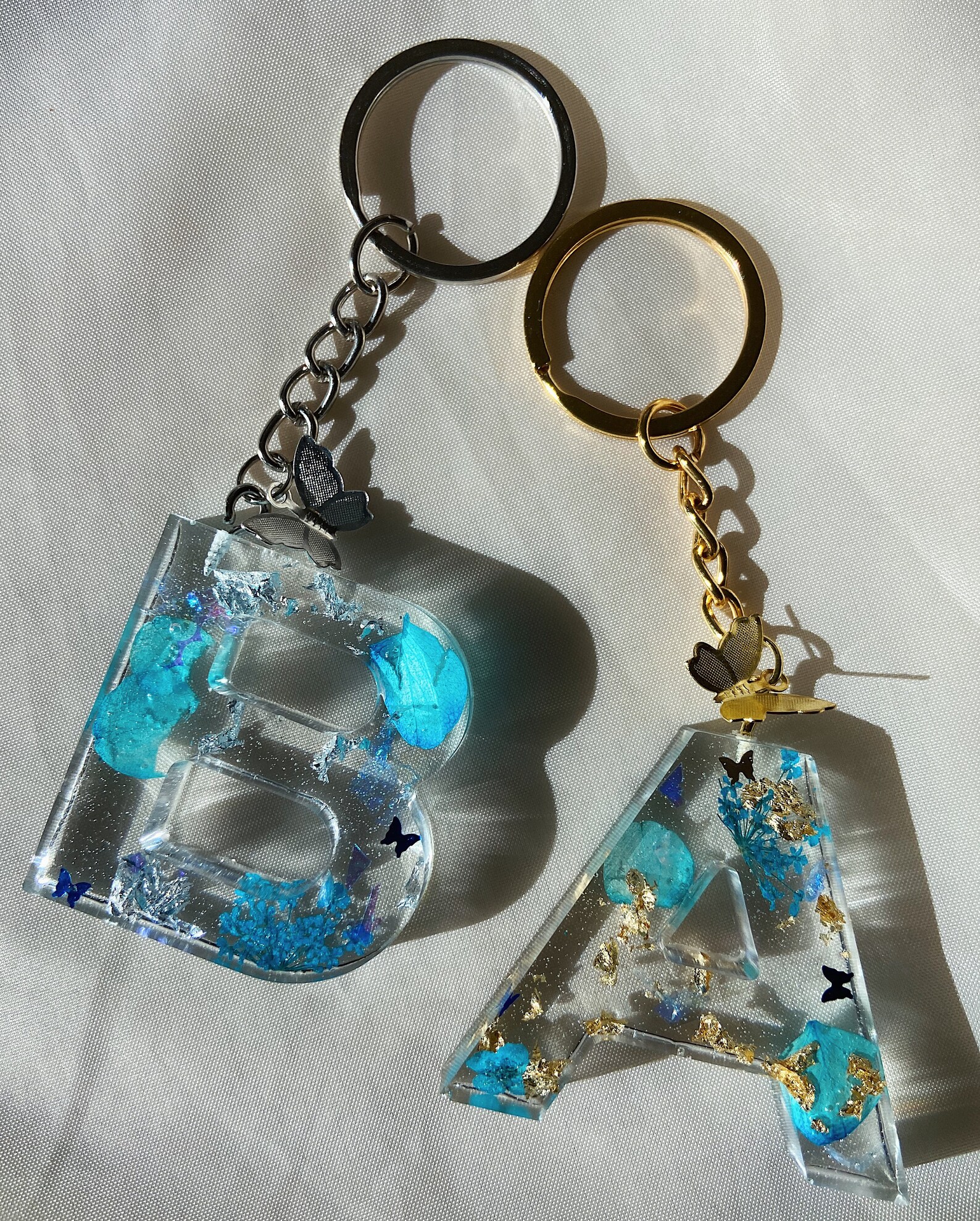 Custom resin letter keychain blue flowers and shiny foil Etsy