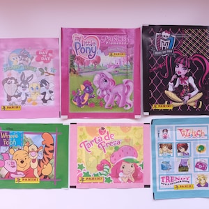 Carte collezionabili d'epoca - Adesivo Panini - Looney Tunes - My Little Pony - Monter High - Winnie The Pooh - Fragolina Dolcecuore - Strega