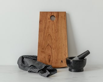 1 piece of cutting board cherry large