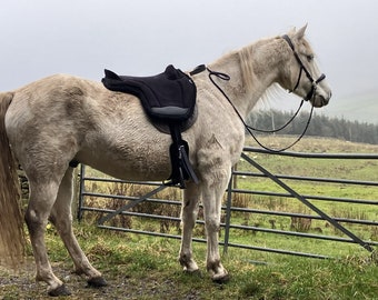 Dressage Cut Vegan BuckYou HY.PE Hybrid bareback pad/treeless saddle- black or brown