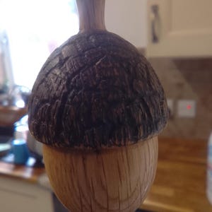 Acorn lamphållare i återvunnen ek + gratis sladd och kontakt