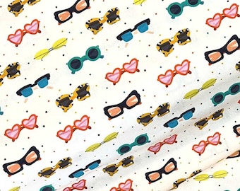 Tela de algodón infantil de verano por metro, 100 % algodón, con base color crema, 165 cm de ancho. Se vende por la mitad. Divertida tela multicolor con arcoíris.