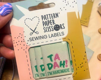Ta-Dah! I’m Handmade – Woven Sewing Labels (Pack of 6) | Funny Sewing Tags | Handmade Clothing Labels | Recycled, Eco-Friendly, UK Made
