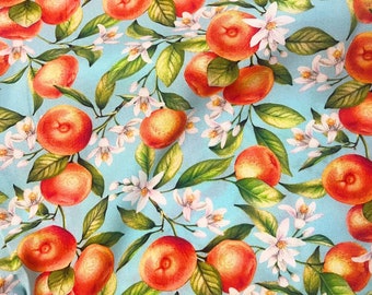 Tela Orange Daydreams Little Johnny Citrus Print, 100% viscosa, 134 cm de ancho. Se vende en medios metros. Preciosa tela de confección con buena caída.