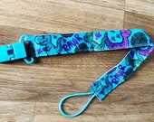 Dinky Dinos - Pacifier Clip