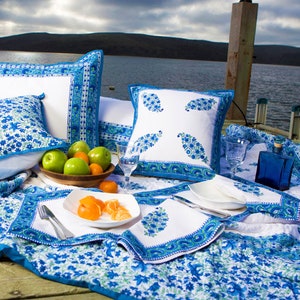 French Country Blue color Southern Night Handmade Bohemian Block-printed Decorative Designer Handwoven Cotton Jaipuri Quilt (90&quot;X 90&quot;))