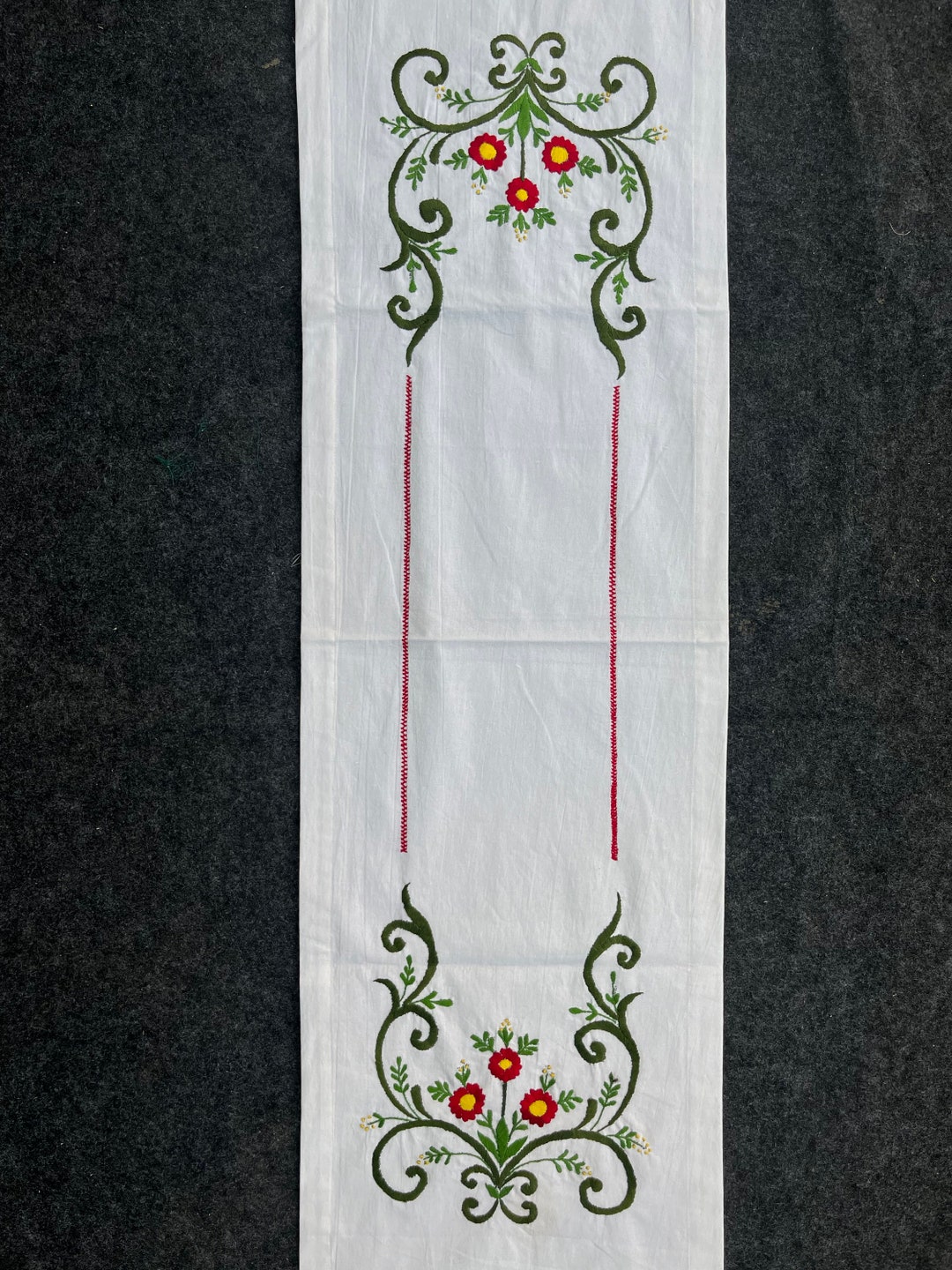 Hand Rummer Hand Embroidered Cotton Linen Table Runner: Vintage Floral Design - Etsy