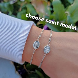 Simple Saint Medal Catholic Bracelet Religious Jewerly Gift for Men Women Kids Unisex Bracelet Adjustable Patron Saint Medal Bracelet
