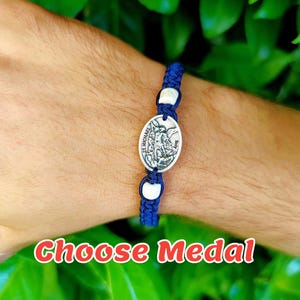 Segen Armband mit Heiligen Medaille und Stein Perlen, Schutz Schmuck, Männer Frauen Katholisches Geschenk, Benutzerdefinierte Armband, Heilige Armbänder
