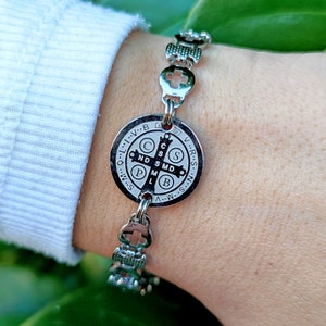 St Benedict Religious Chain Bracelet Catholic Saint Benedict Medal Men Womens Christian Jewelry Gift San Benito Blessing Bracelet