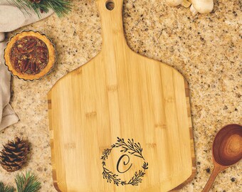 Personalized Bamboo Pizza Peel – Custom Laser Engraved Cheese & Serving Board