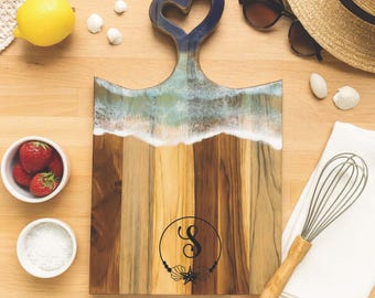 Personalized Ocean Resin Charcuterie Board: Engraved Coastal Cheese Board