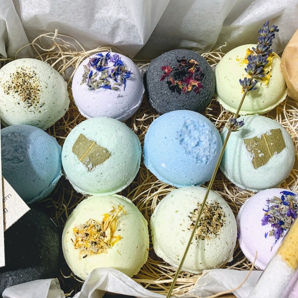 Natural Bath Bomb Box | Bath Bomb Gift Set | Bath Bombs | Organic Spa Gift Box | Aromatherapy Relaxing Box | Gift for Her | Gift for Him