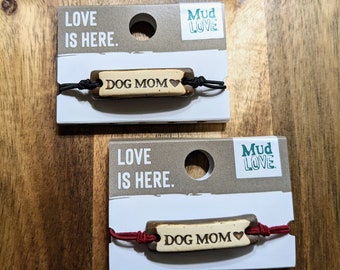 DOG MOM Bracelet - MudLove - Ceramic stamped bracelet, handmade, elastic, fur baby, dachshund, momma, fur mom, puppy, gift, jewelry, girl
