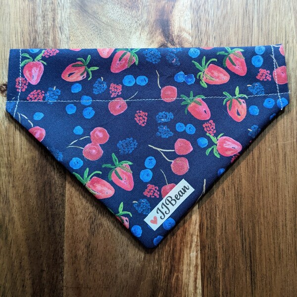 Pet Bandanas -  Sangria Summer - Over the Collar - champagne, brunch, wine, foodie, dog bandanas, girl, berries, fruit, strawberry, sangria