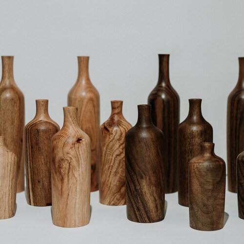 HEALLILY Wood Flower Vase Minimalist Farmhouse Narrow Neck Flower Vase Flower Arranging Big Belly Vase Container for Home Office Wedding Party HEALLILY Wood Flower Vase Minimalist Farmhouse Narrow Neck Flower Vase Flower Arranging Big Belly Vase Container for Home Office Wedding Party