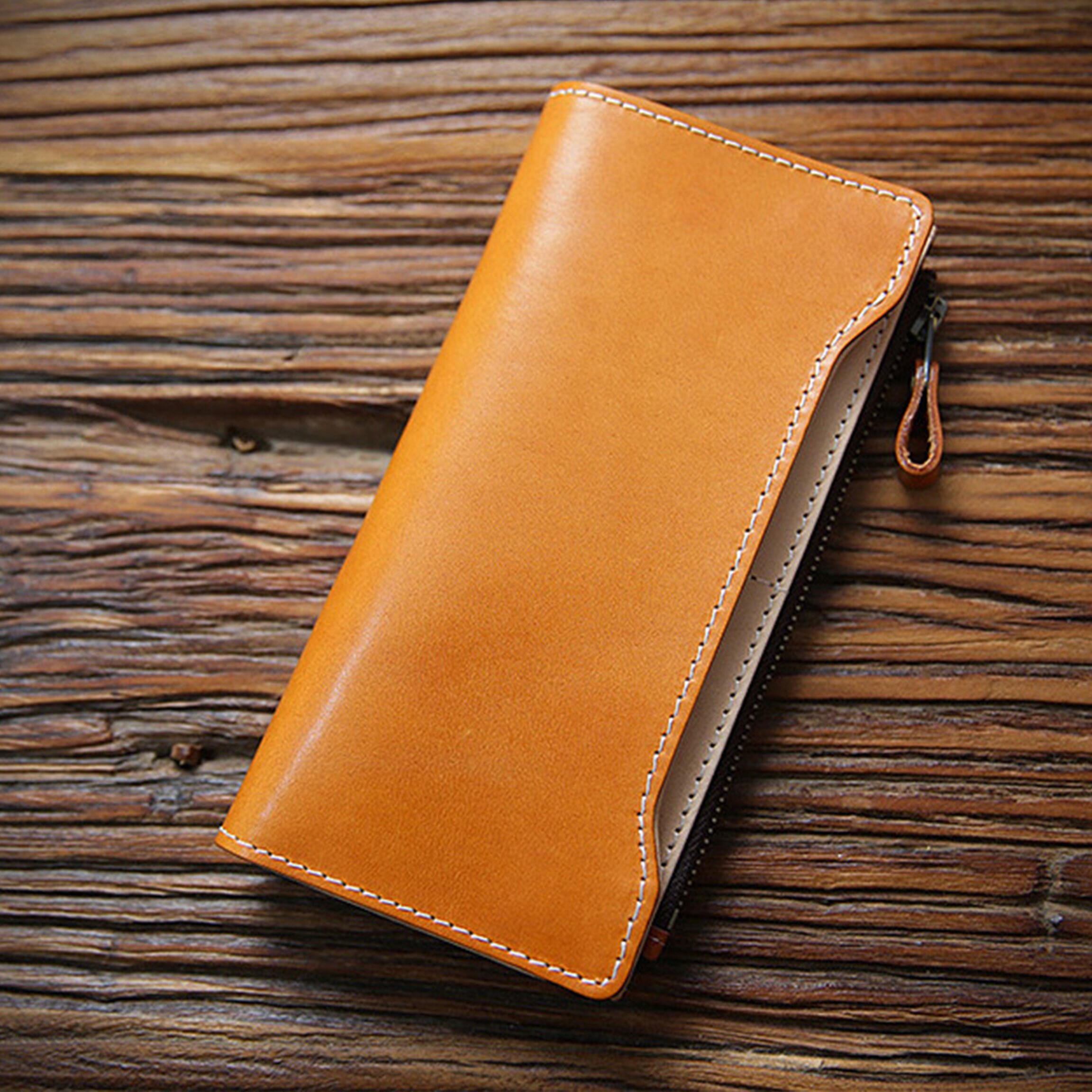✨️✨️Special Edition Mens Wallet✨️✨️ This is a mens - Depop