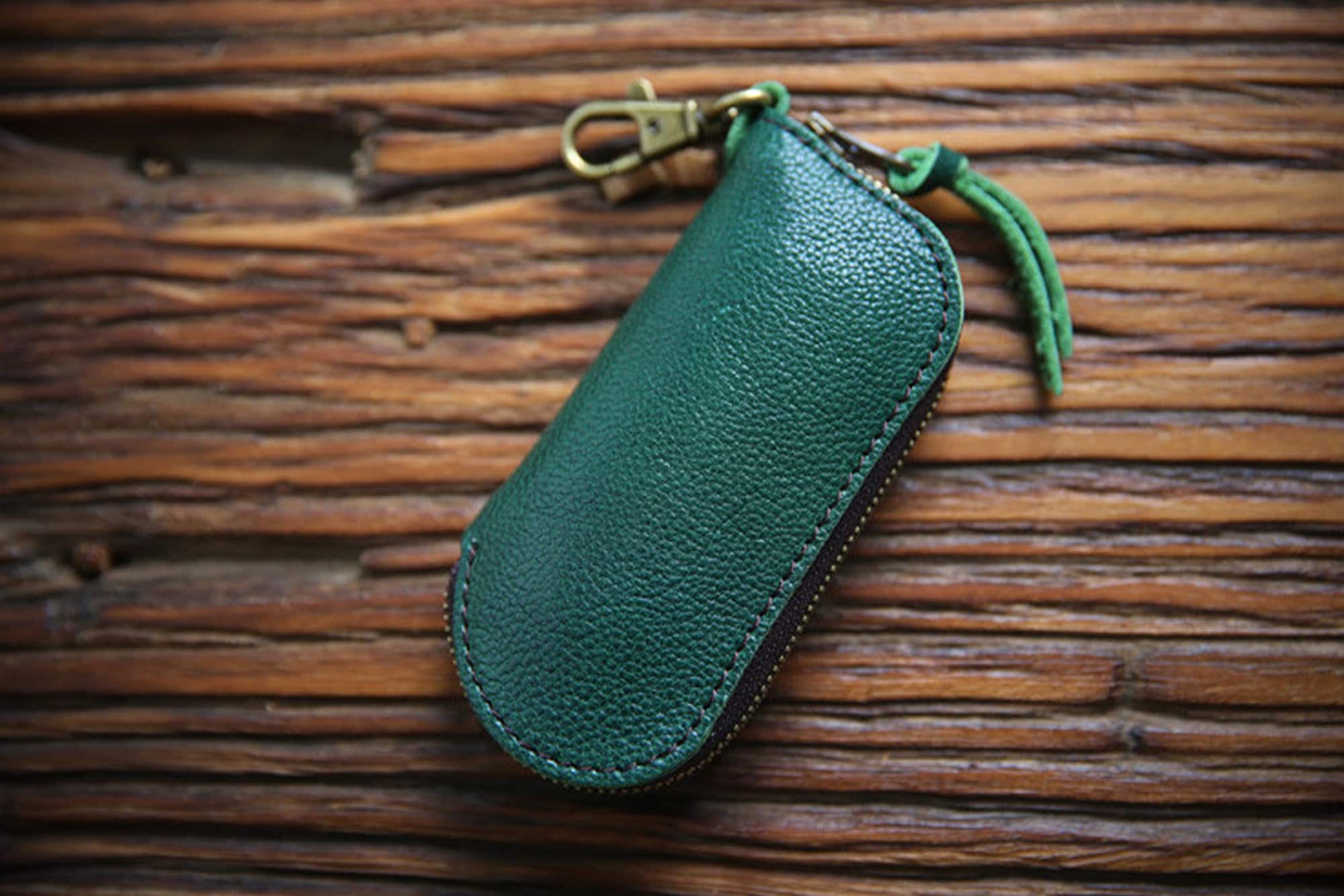 Car key store holder gucci