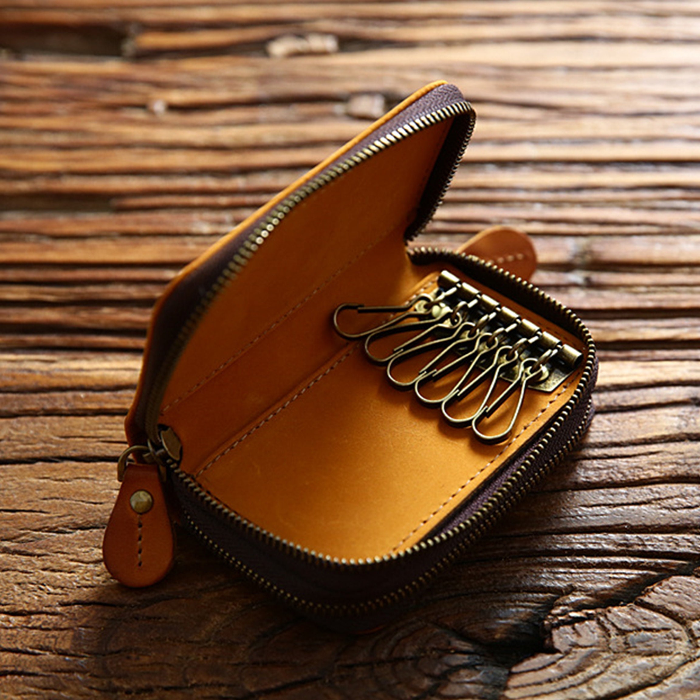 Men's Zip Around Leather Key Case