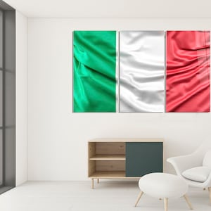 Italian Flag Triptych, Glass Wall Art, Flag Of Italy Canvas Print, Traveler Gifts, Patriotic Italian Restaurant Decor
