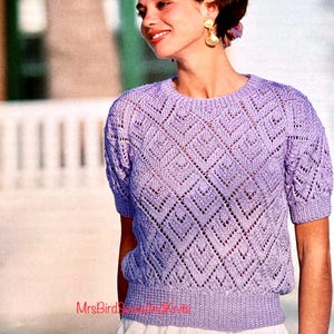 Ladies Short Sleeved Sweater Top to knit in double knit yarn. Sizes 32-42 inch. Instant Download. Vintage PDF download knitting pattern.
