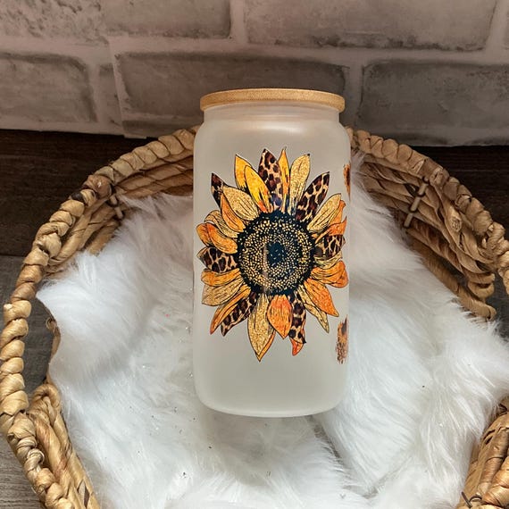 Sunflower Glass Can, Floral Beverage Holder, Nature Inspired Glassware, Sunflower Drinkware, Kitchen Decor, Gift Idea