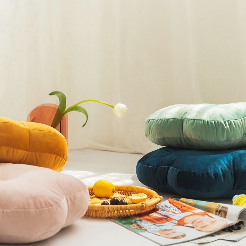 Ever Lasting Velvet Bed Pillows Flower Pillows 18 X 18 Etsy