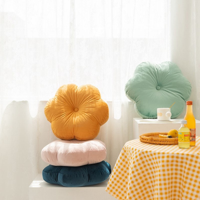 Ever Lasting Velvet Bed Pillows Flower Pillows 18 X 18 Etsy