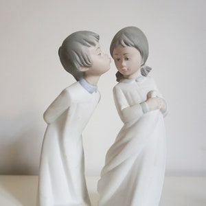 Spaans vintage porselein. Paar porseleinen kinderen. Porseleinen kinderen. Vintage porseleinen figuren.