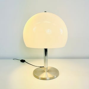 Bauhaus stijl mushroom tafellamp - Acrylic, Steel, Chrome - 80's