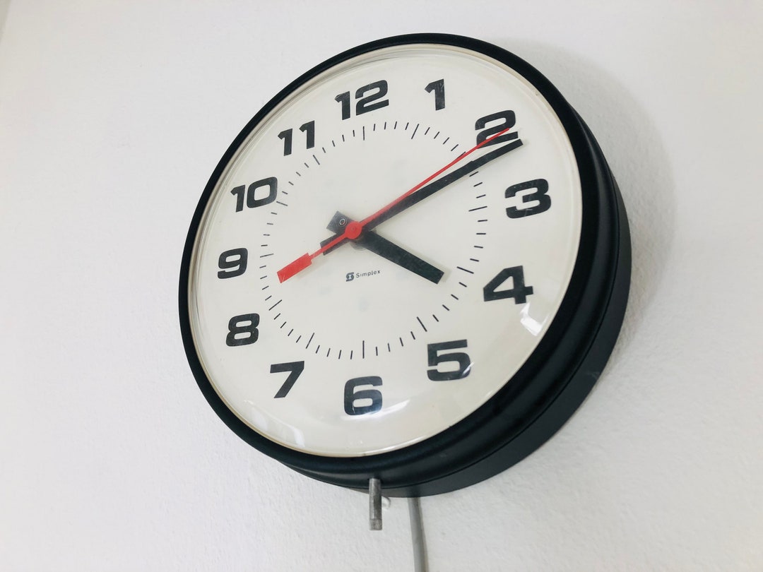 Original Vintage Simplex Electric Fabrieks/school Klok 50's/60's Model