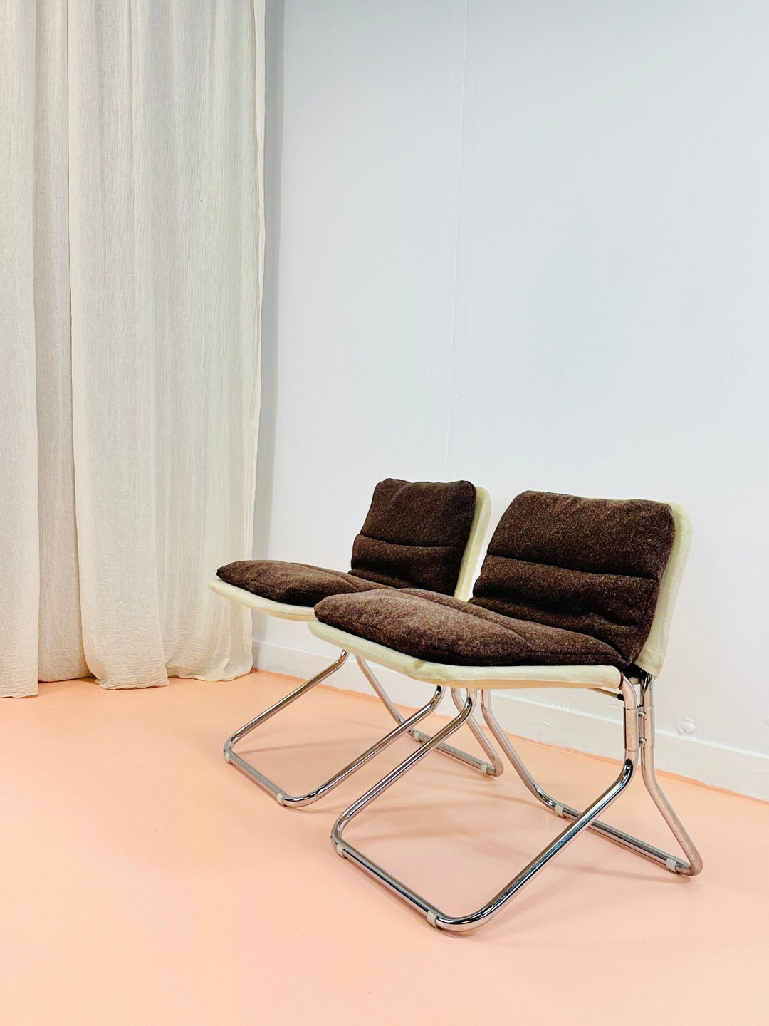 Space Chair Design Space Age Design Chair - 1 of 2 - Vintage '70s Scandinavisch Design ...