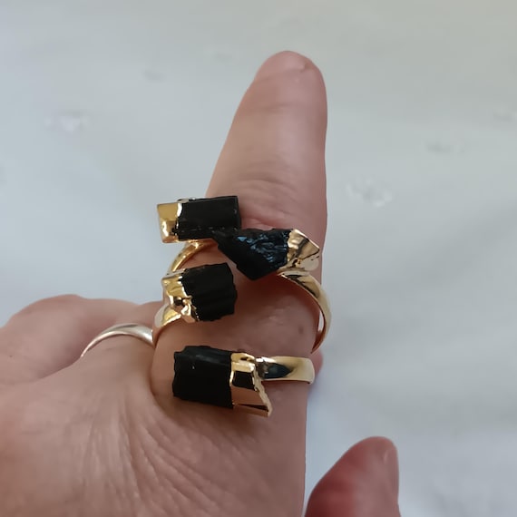 Fun And Unusual Genuine Black Tourmaline And Goldtone Adjustable Cocktail Ring