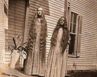 Girl with long creepy hiar 5 feet long 1898 8  x 10 Photo