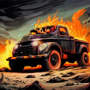 Puede incluir: Una camioneta negra envuelta en llamas, con una figura de diablo rojo conduciendo. La camioneta está en un camino de tierra con rocas y un cielo nublado en el fondo.